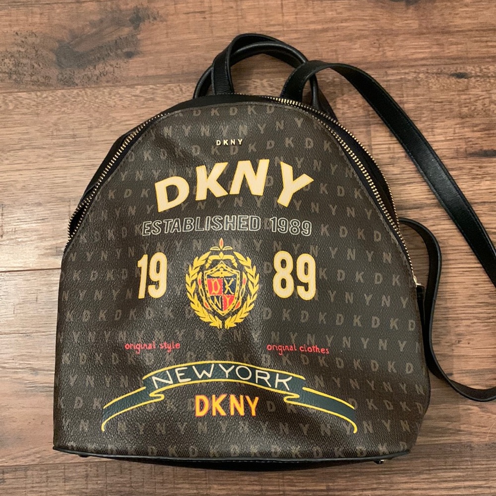 Backpack pocket book. Like new
